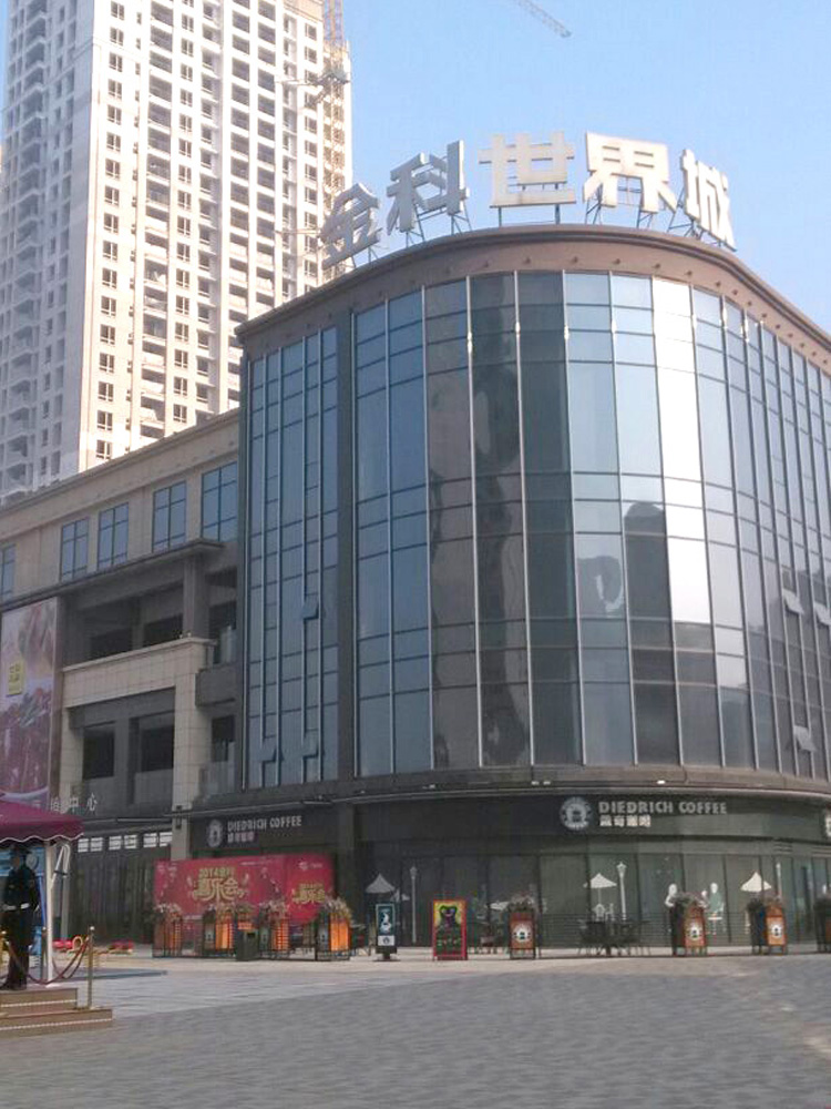长沙金科世界城手扶梯装饰工程